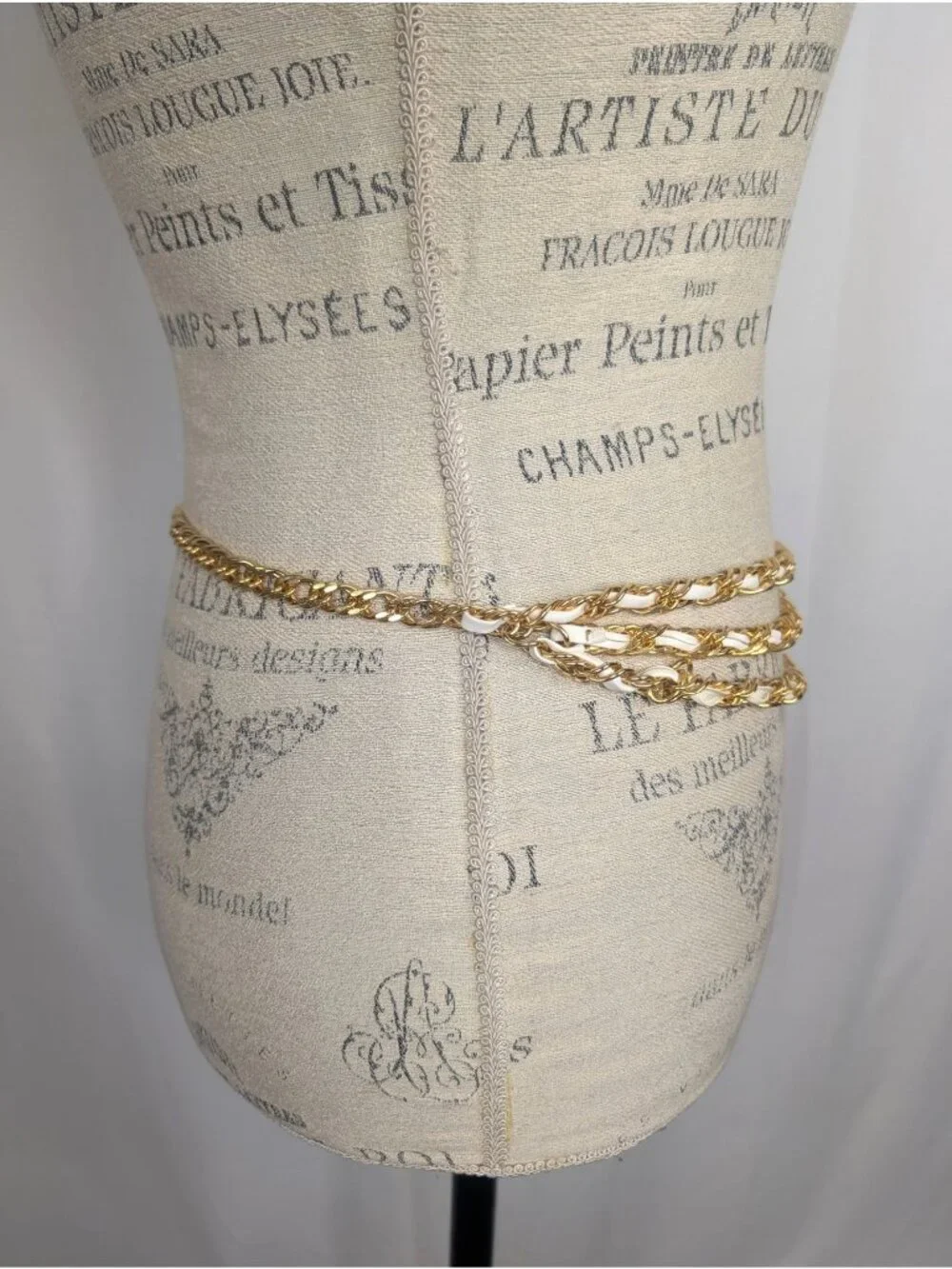 Vintage 90s Gold Chain Belt Small Medium White